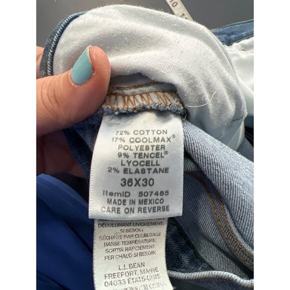 L.L. Bean Mens Standard Fit BeanFlex Jeans 36x30 Light Wash Denim - Picture 3 of 10